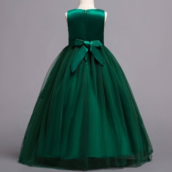 Girls Holiday Dress - Picture 2 of 7